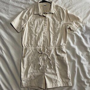 Waist-Defined Short-Sleeve Utility Romper for Women Size M